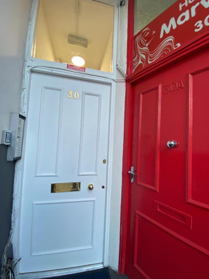 30 Willesden Lane London Eksteriør bilde