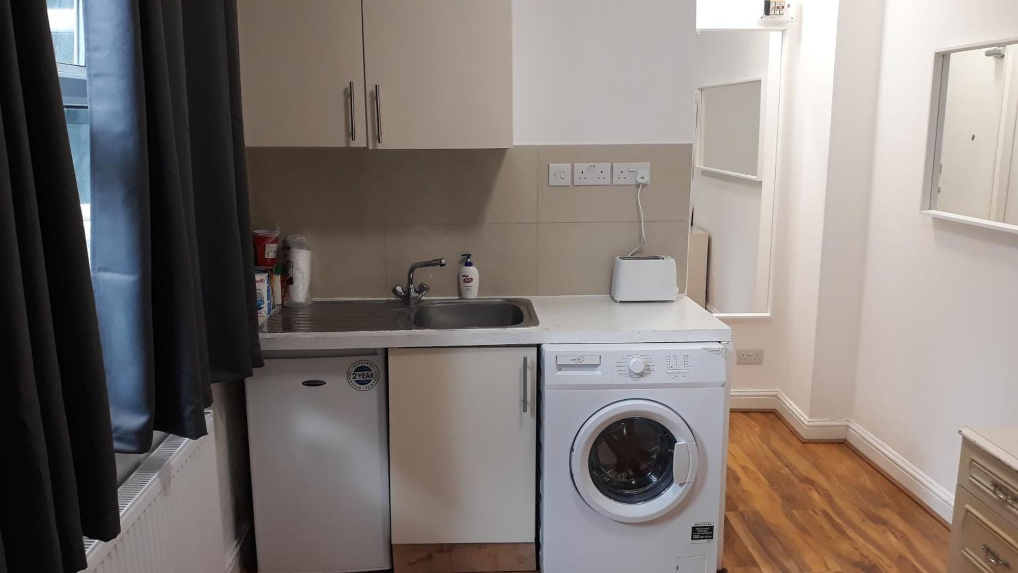 30 Willesden Lane London Eksteriør bilde